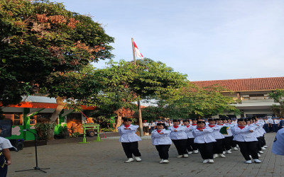 MPLS SMP Negeri 5 Cimahi Resmi Dibuka, Awal Perjalanan Menuju Generasi Berkarakter dan Berprestasi